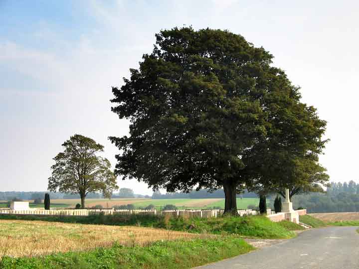 Ligny-St. Flochel British Cemetery