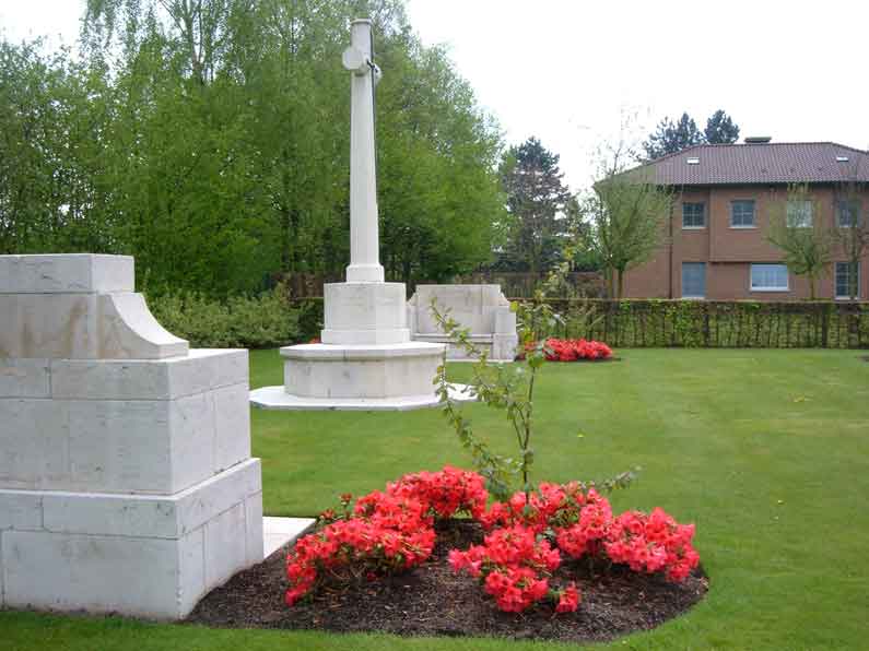 Moorseele Military Cemetery