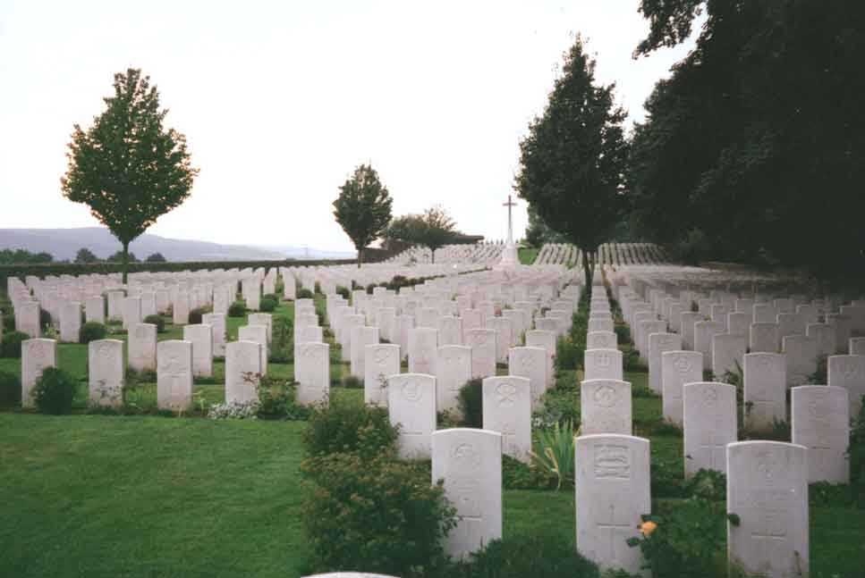 Niederzweheren Cemetery
