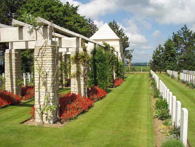 Ryes War Cemetery